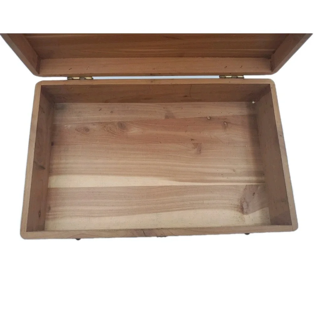 Vintage McGraw Box Co. Cedar Wood Keepsake Box Chest w/ Metal Accents 12